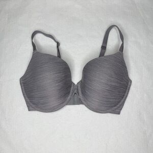 Victoria’s Secret 34DDD Gray Uplift Semi Demi Bra Lightly Lined Everyday T-Shirt